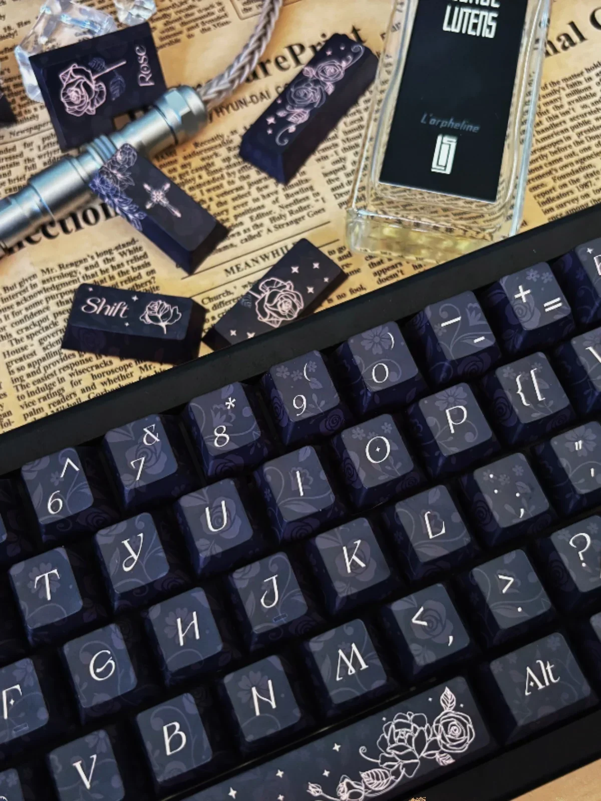 black rose keycap All five sides hot sublimation Original height mechanical keyboard Cross shaft keycap