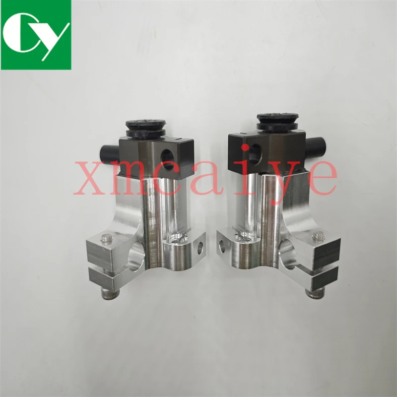 Free Shipping 1Pair Komori G40 Forwarding Sucker Assembly Offset Printing Machine Spare Parts