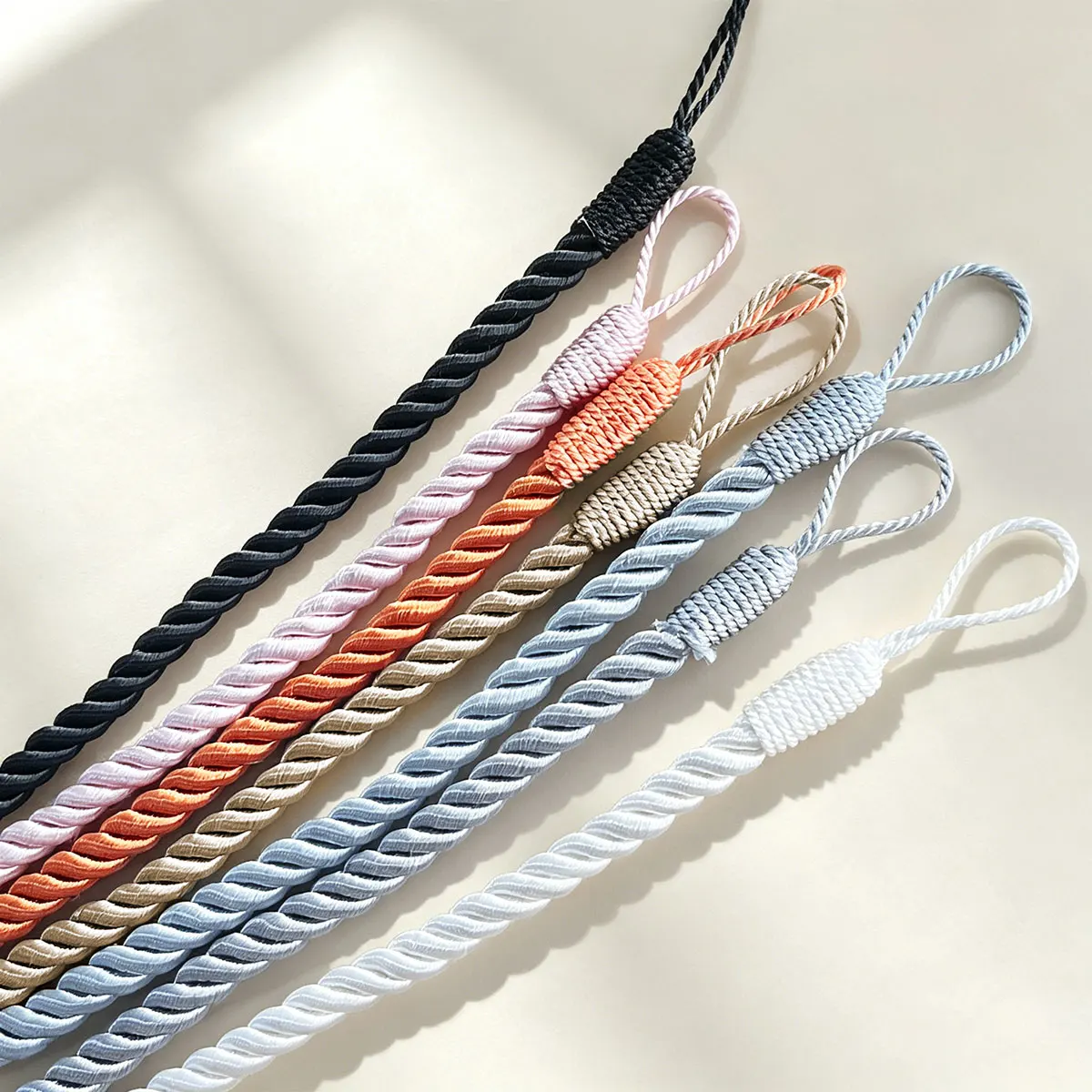 Braided Twisted Rope Curtain Tiebacks, Simple Woven Curtain Holdbacks, Decorative Curtain Straps for Living Room Bedroom