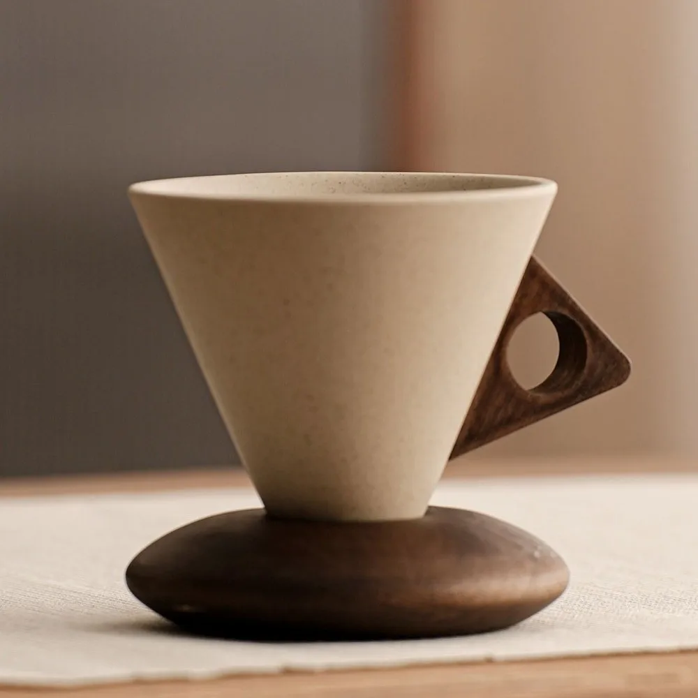 New Vintage Ceramic Coffee Mug with Base Coffee Table Decorative Ornament Creative Home Mug Funnel Americano Latte Cup