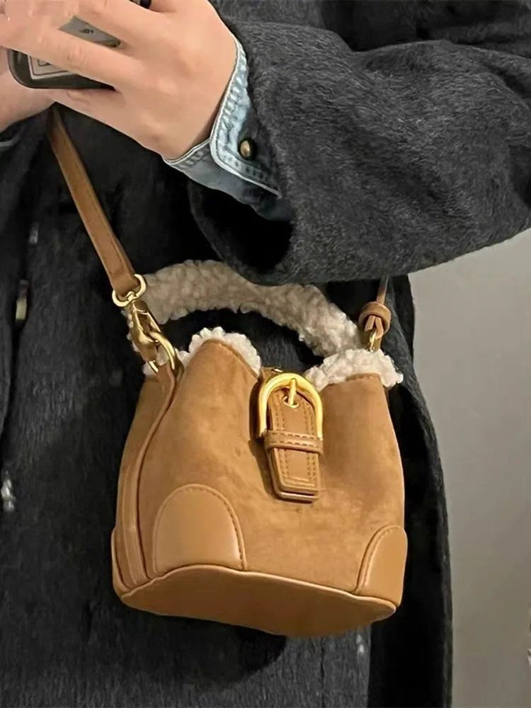 Vintage Brown Lamb Wool Mini Women's Crossbody Bag Solid Simple Versatile Commute Bucket Pack Textured Suede Shoulder Handbag