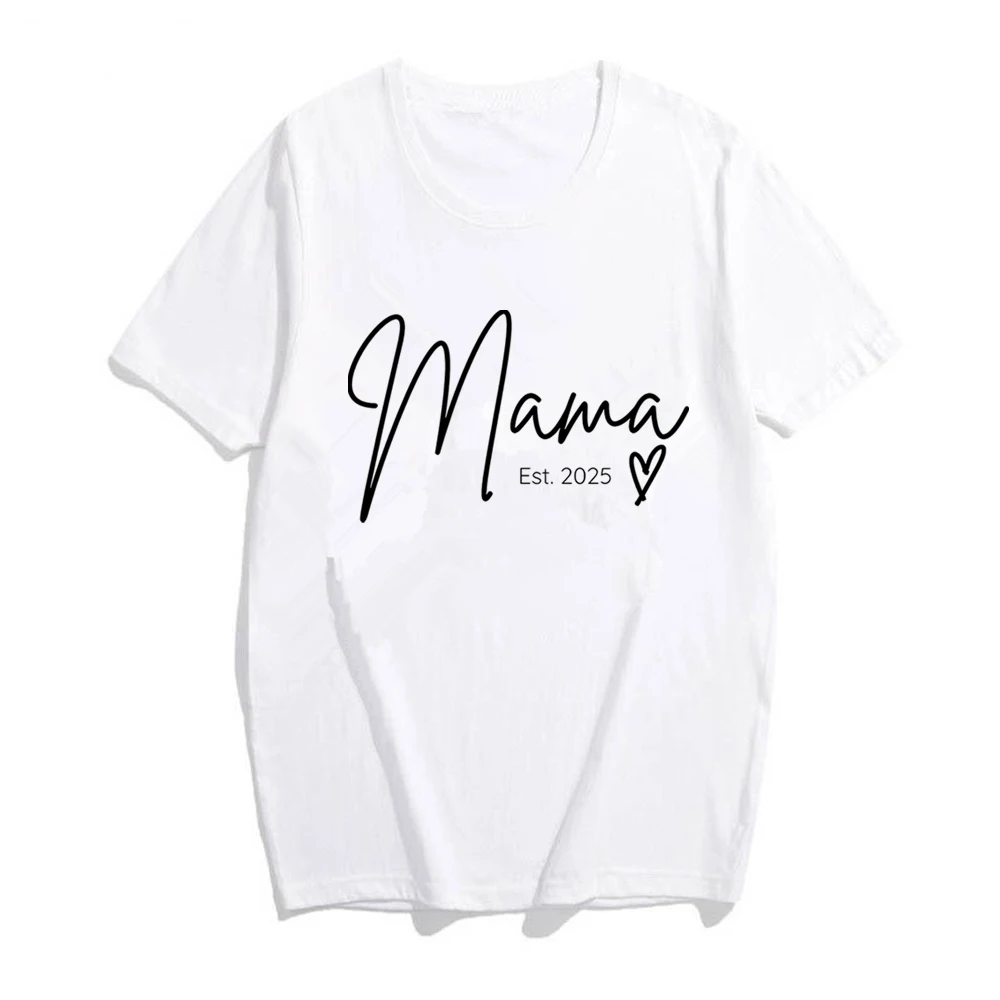 Women Mama Est 2025 T-Shirt Promoted To Mom Shirt New Mama Shirts Vintage Women Pregnancy Announcement Tee Mother's Day Gift