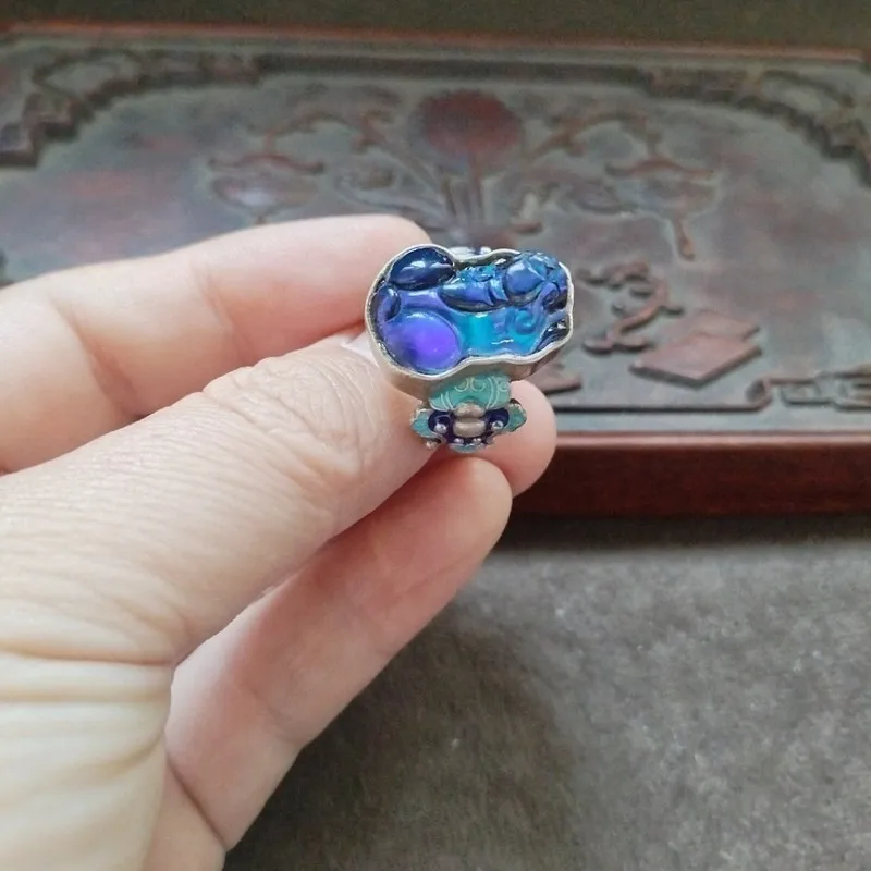 Antique Returned Patina, Old Silver Inlaid With Color-Changing Gemstone Pixiu Ring