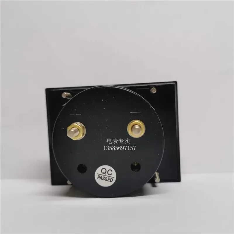 Substitute ammeter and voltmeter for  M21002-1 DC60F60V welding machine to indicate welding machine. 1PCS