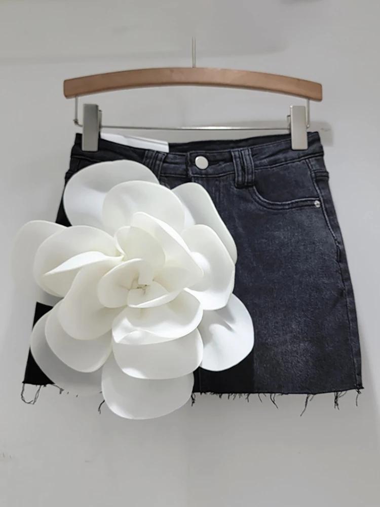 DEAT Women's Denim Skirt Slim Burrs Wrap Hip Contrast Color Flower A-line High Waist Mini Skirt 2024 Summer New Fashion 29L7283