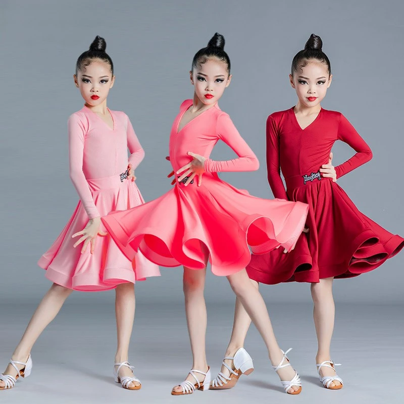 Nuovo vestito da ballo latino per bambini vestito da pratica di danza per ragazze vestito da ballo latino manica lunga concorso vestito diviso Perfo da donna