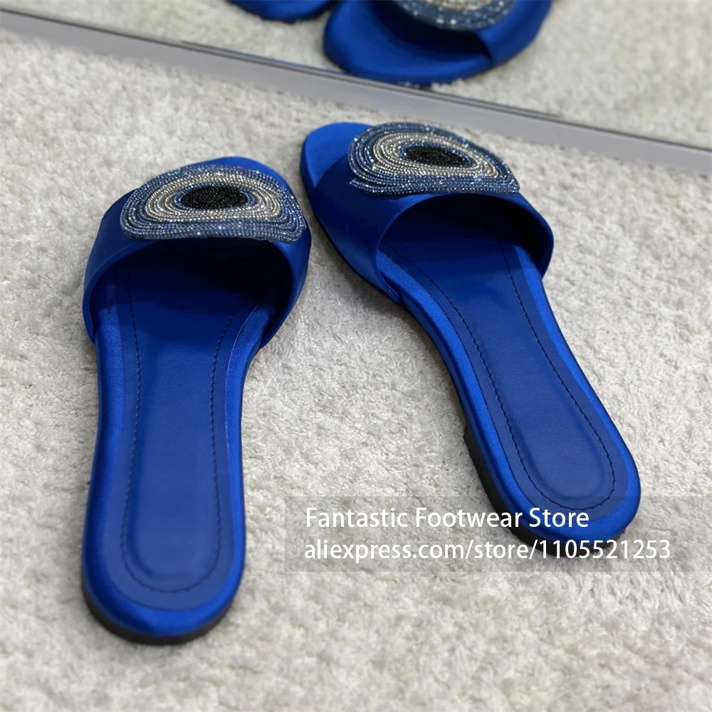 Blue Eyes Rhinestone Flat Slippers Spiral Beaded Circular Crystal Summer Footwear Designer Style Gradient Crystal Flat Slippers
