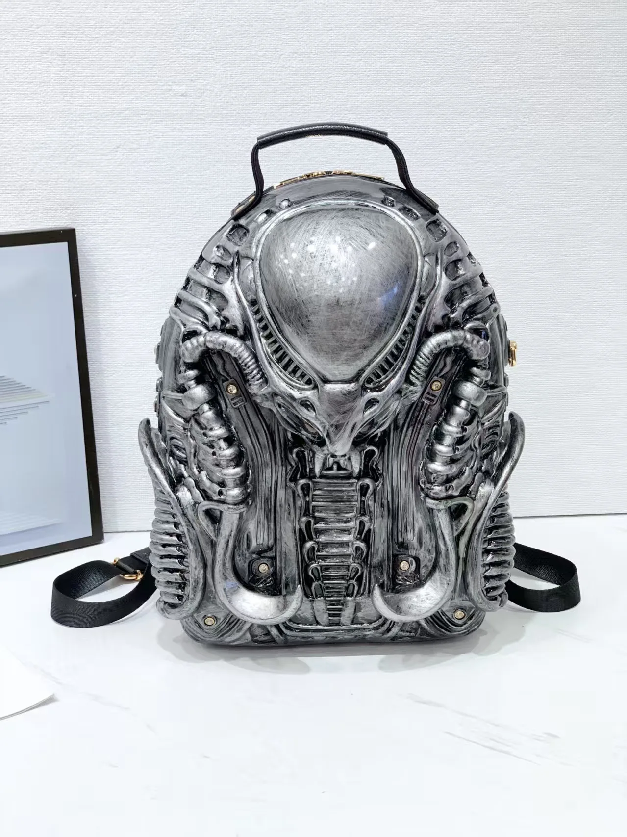 アクリルストリートパンクスタイルバックパックプレデター大人の男性と女性のためのサッチェルスクールバッグ男の子用アニメバックパックトラベルバッグ