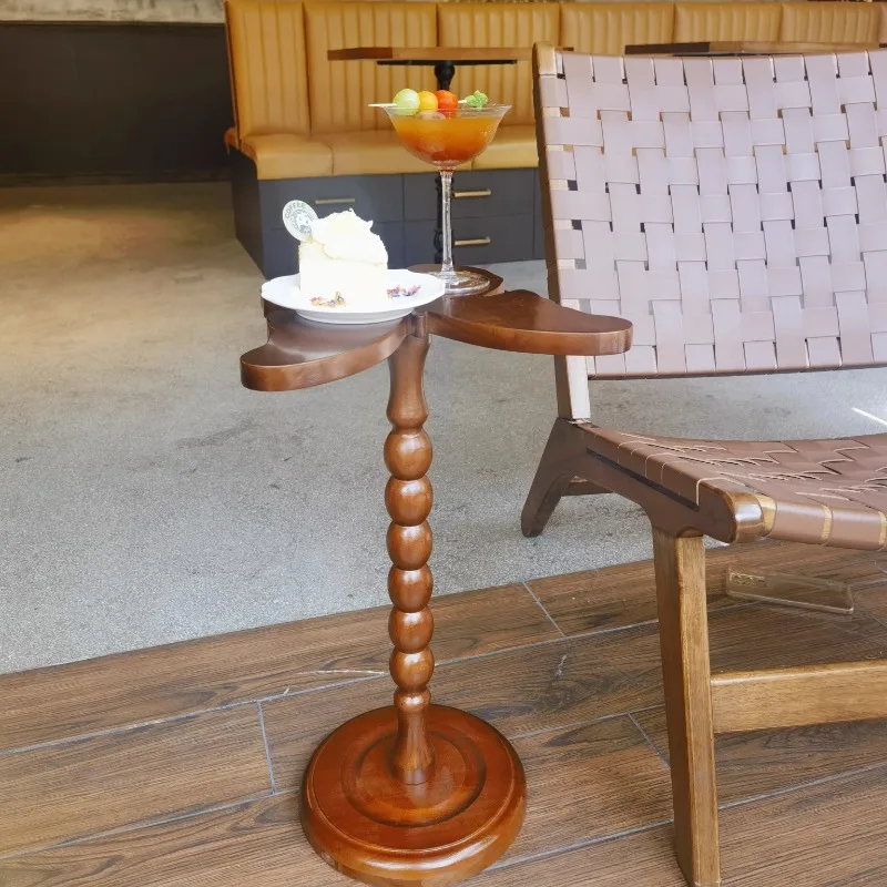 Butterfly-Shaped Solid Wood Side Table Retro Mini Coffee Table for Bedroom Sofa Mid-Century Accent