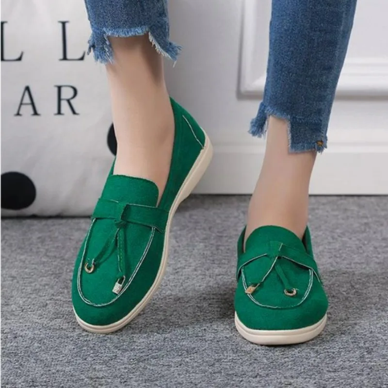 New Women Loafers Shoes Brand Casual Flat Shoes Leather Cashmere Single Shoes Ladies Walking Non Slip Chaussure Femme