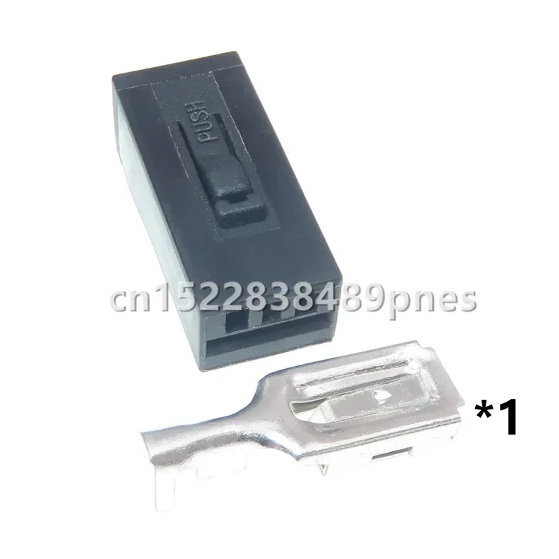 1 Pole 6.3 Series High Current Wiring Harness Connector Automotive Unsealed Socket For Vehicle 1900-1003