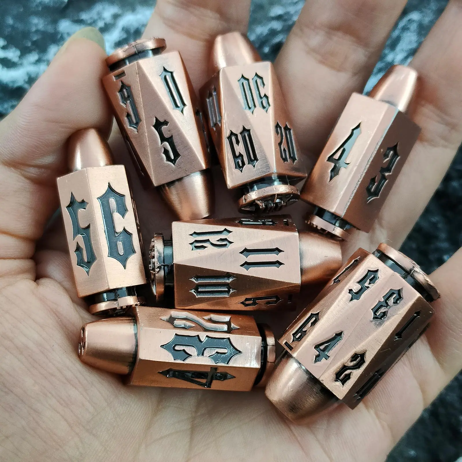 

Bullet Dice Set, Metal Polyhedral Dice for Dungeon and Dragons RPG Dice Set for D&D Role Playing Game D20 D12 D10 D8 D6 D4