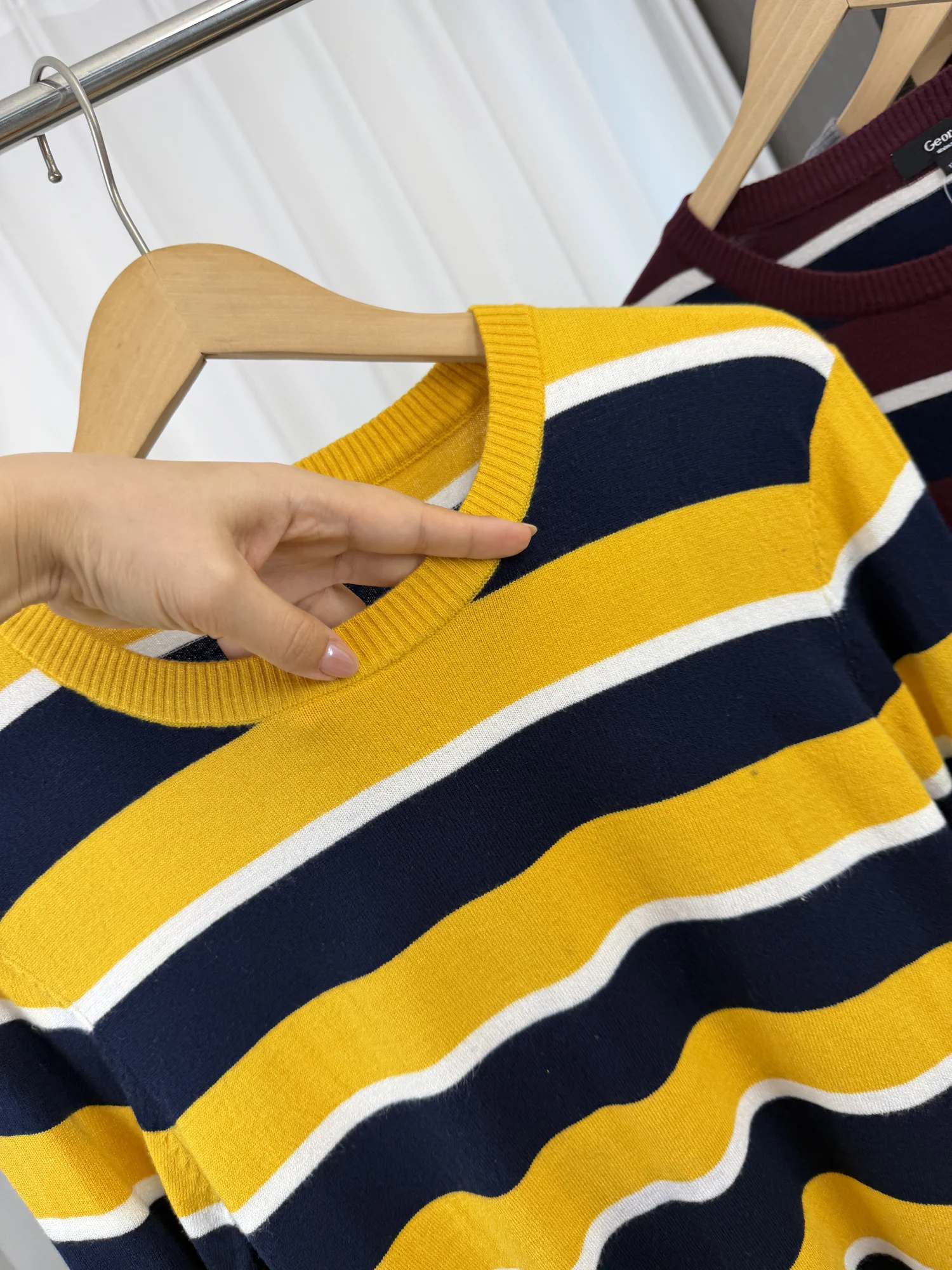 Laid-back Style Color Block Striped Men's Casual Loose Fit round Neck Knit Sweater Comfortable Long Sleeve Warm Autumn Top