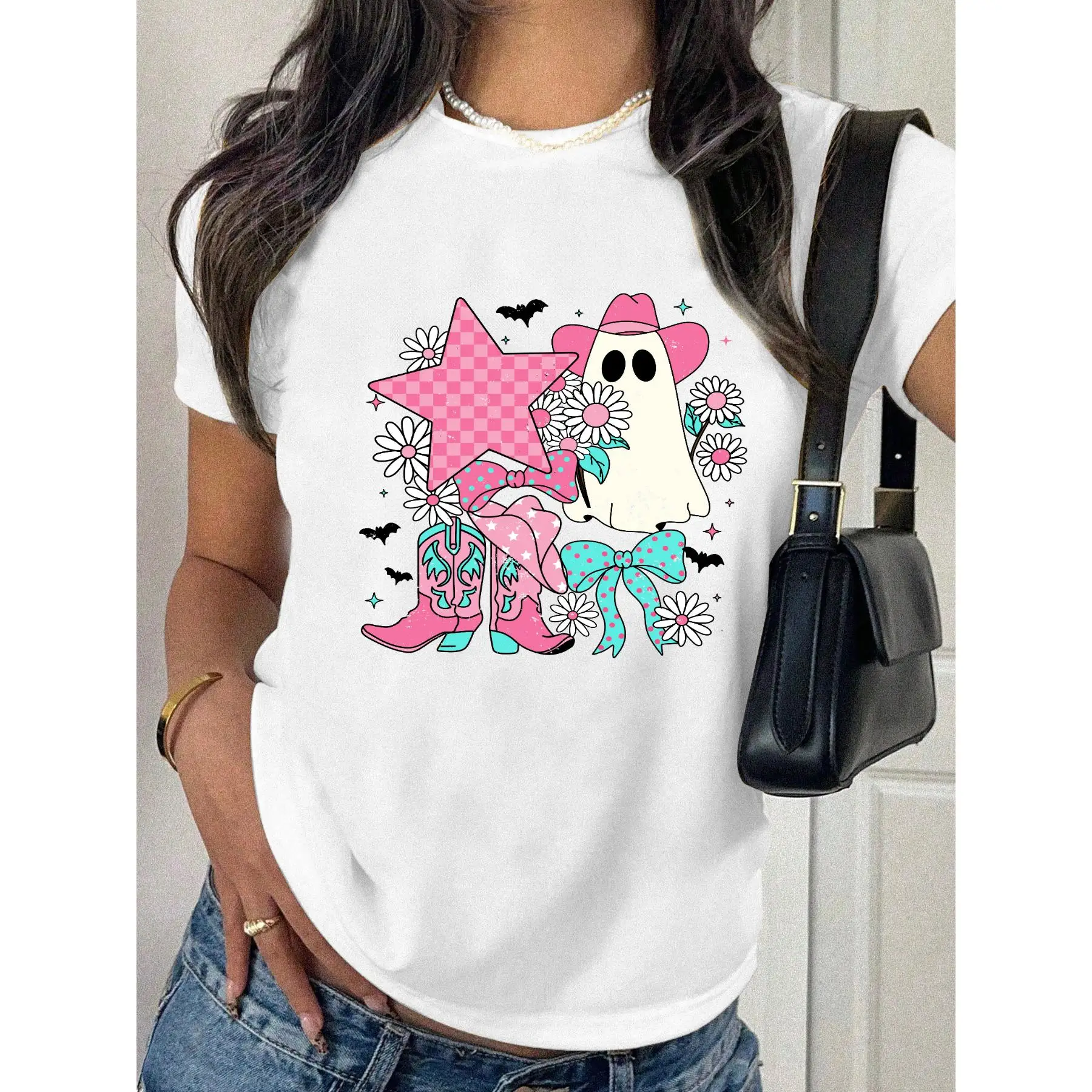 

Cute Ghost Cowgirl T-shirt Women Funny Halloween Western Graphic Tee Y2K Style Party Tops