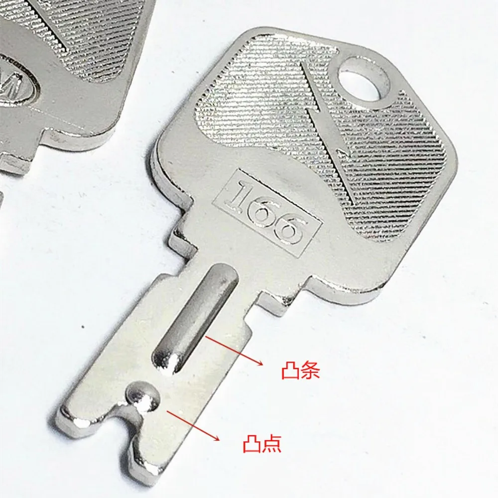 1X 166 A214062 5133504 Forklift Key for Pollak Clark Yale Hyster for Komatsu Mustang Gradall Gehl for Daewoo Doosan