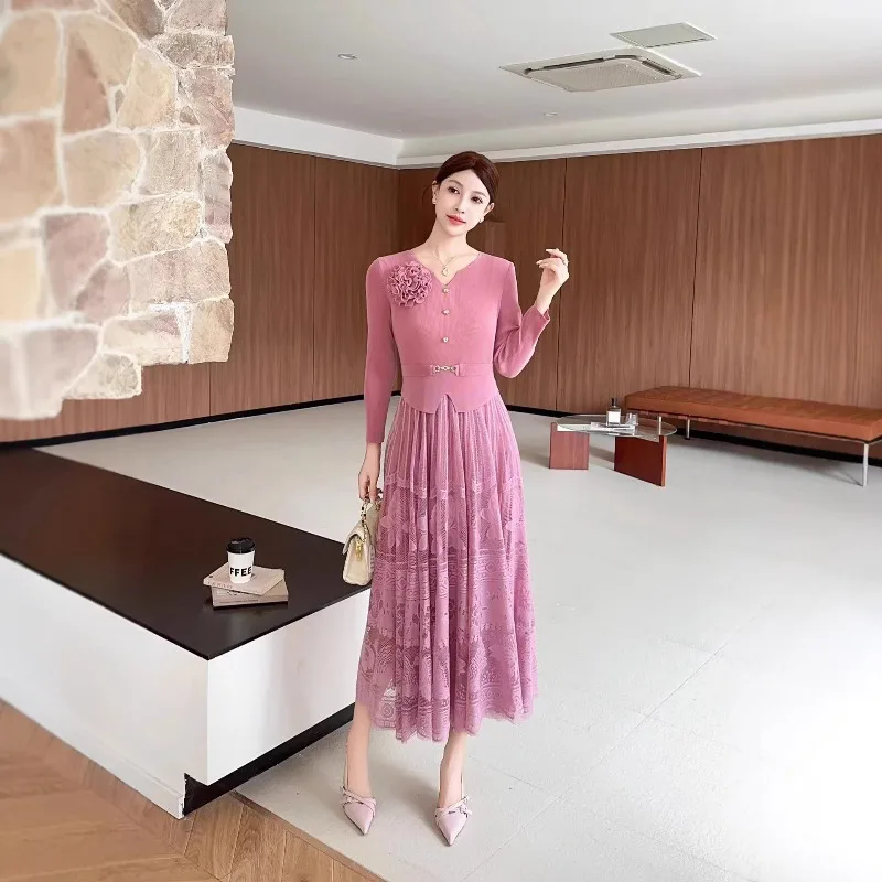 Miyake Pleated Dresses 2026 Spring New Pleated Fashion Flowers Big Size Dress Loose Thin Temperament Elegant Lace Long Skirt