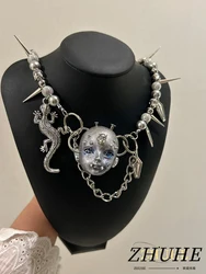 ZHUHE A beaded Doll Head Necklace In Neo-Gothic Style Is A Party Gift For Women And Men's Jewelry Accessories