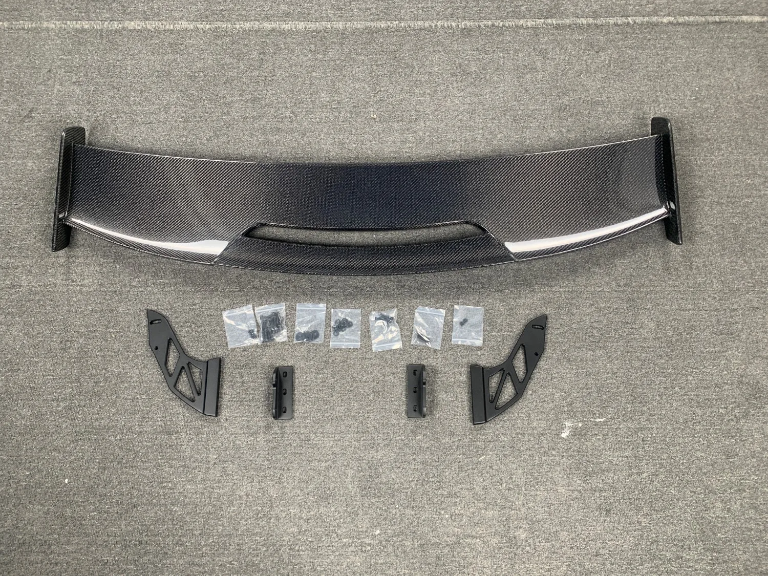 Carbon Fiber GT Rear Spoiler MAD Style Rear Wing For BMW 3 4 5 Series F30 F32 F80 F82 F87 F90 F10 M2 M3 M4 M5