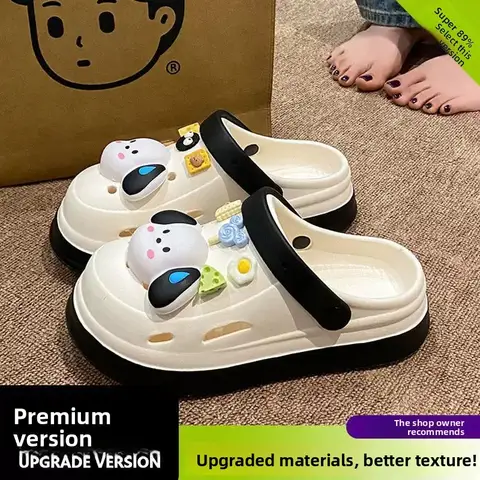 Hello Kitty Printed Clog Shoes Cute Cartoon Breathable Hollow Sandals Comfortable Lightweight Garden Shoes for Women wholesale