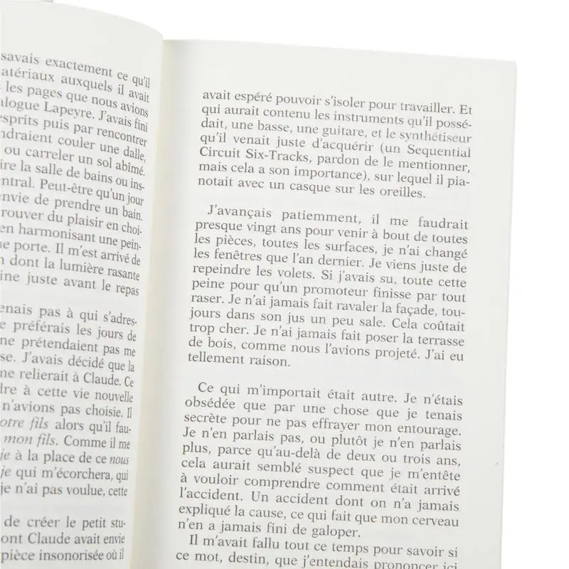 فيفري فيت بريجيت جيراود جايلو 9782290388389 كتاب