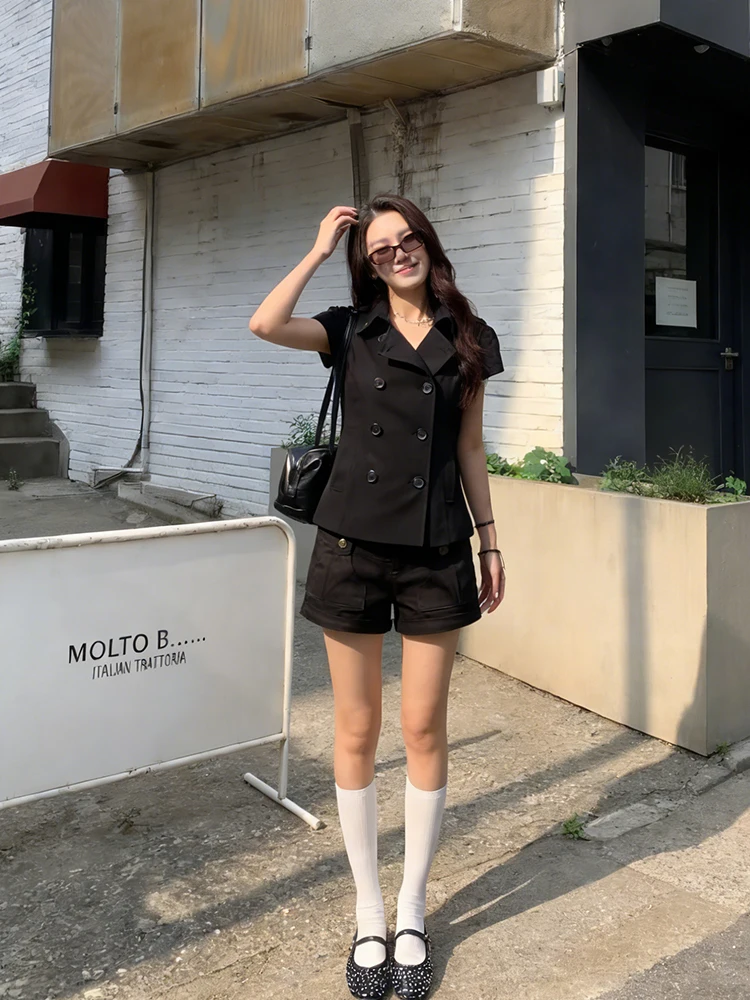 

Slimming Black Commute Style Women's Summer 2026 New High Waist Short Sleeve Top And Short Pants Two-Piece Set Fashionable