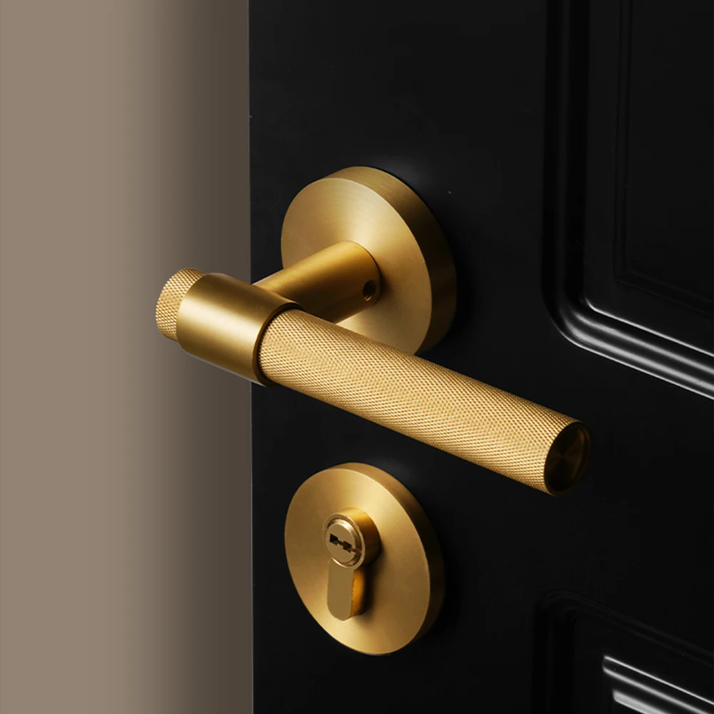 DOOROOM Luxury Brass Knurled Door Handle Set Interior Privacy Lock for Bedroom Bathroom Double Door Lever Dummy Privacy Options