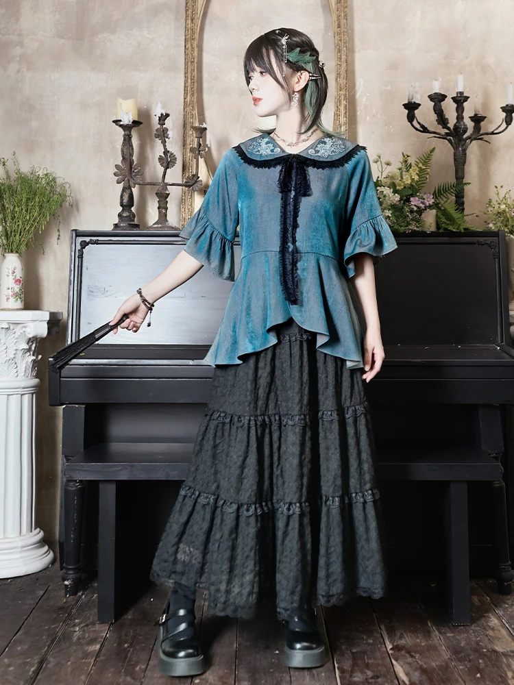 Embroidered Doll Collar Polarized Color Chinese Style Top Blouse Women's New Summer Design Irregular Lace Single-breasted Shirt