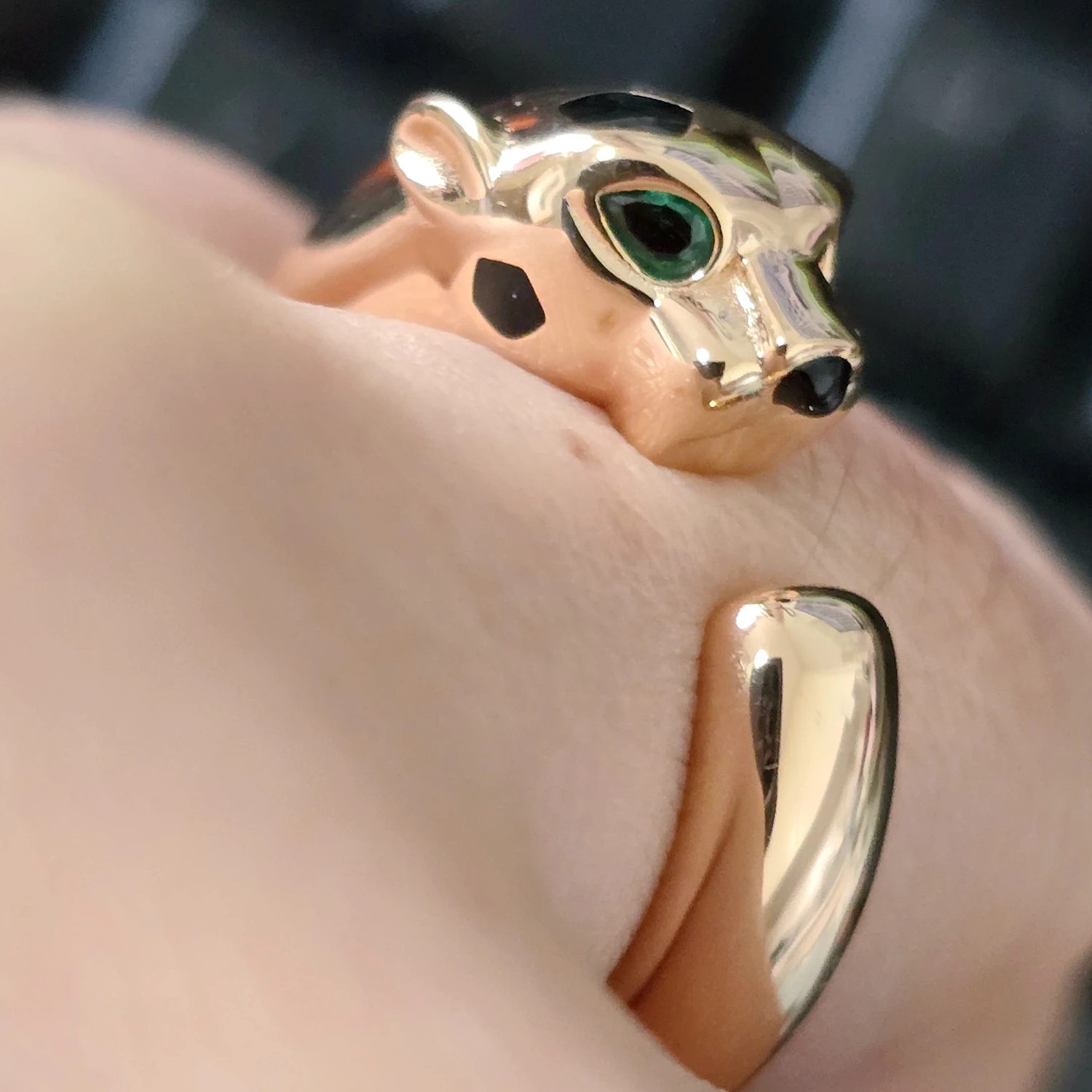 New High Quality Luxury 925 Silver Panther Black Print Leopard Ring Emerald Green Pear Cut Gemstones Open Rings Fine Jewelry