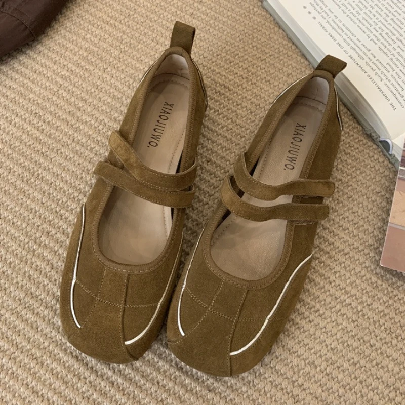 موضة خليط الخياطة تصميم الباليه حذاء رياضة المرأة دافئ جولة تو فو الجلد المدبوغ ماري جين أحذية خفيفة الوزن لينة وحيد حذاء كاجوال