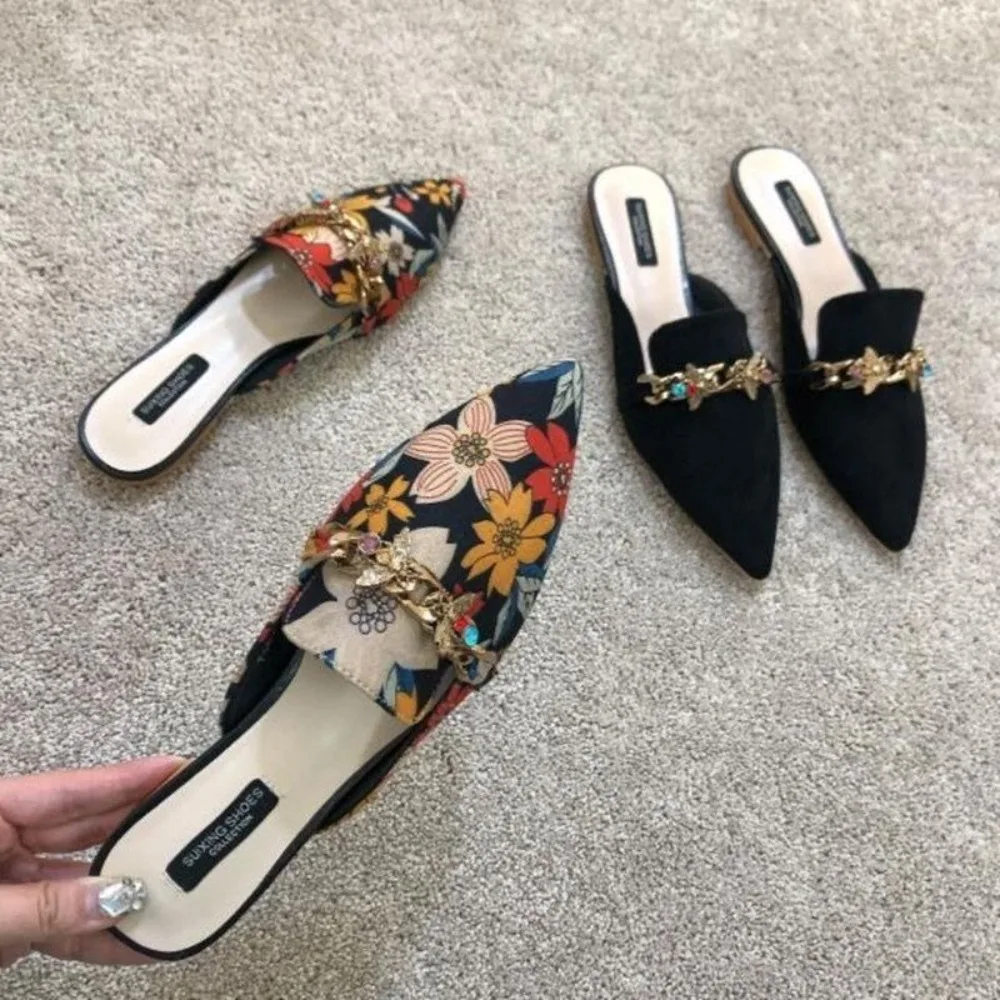 New Women Slippers Pointed Toe Rubber Metal Chains Flat Slide Footwear Fashion Casual Mule Shoes Big Size 41 42 Zapatos De Mujer