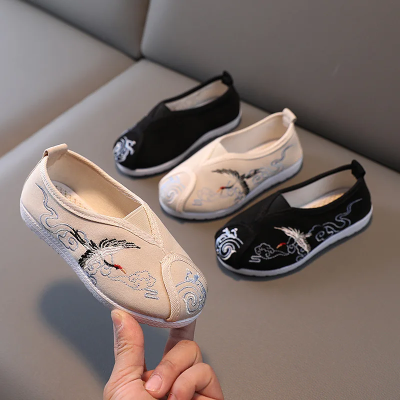 

Handmade Ethnic Style Boys' Shoes-Old Beijing Embroidered Cloth Shoes-Kids' Student Hanfu Performance Traditional Footwear