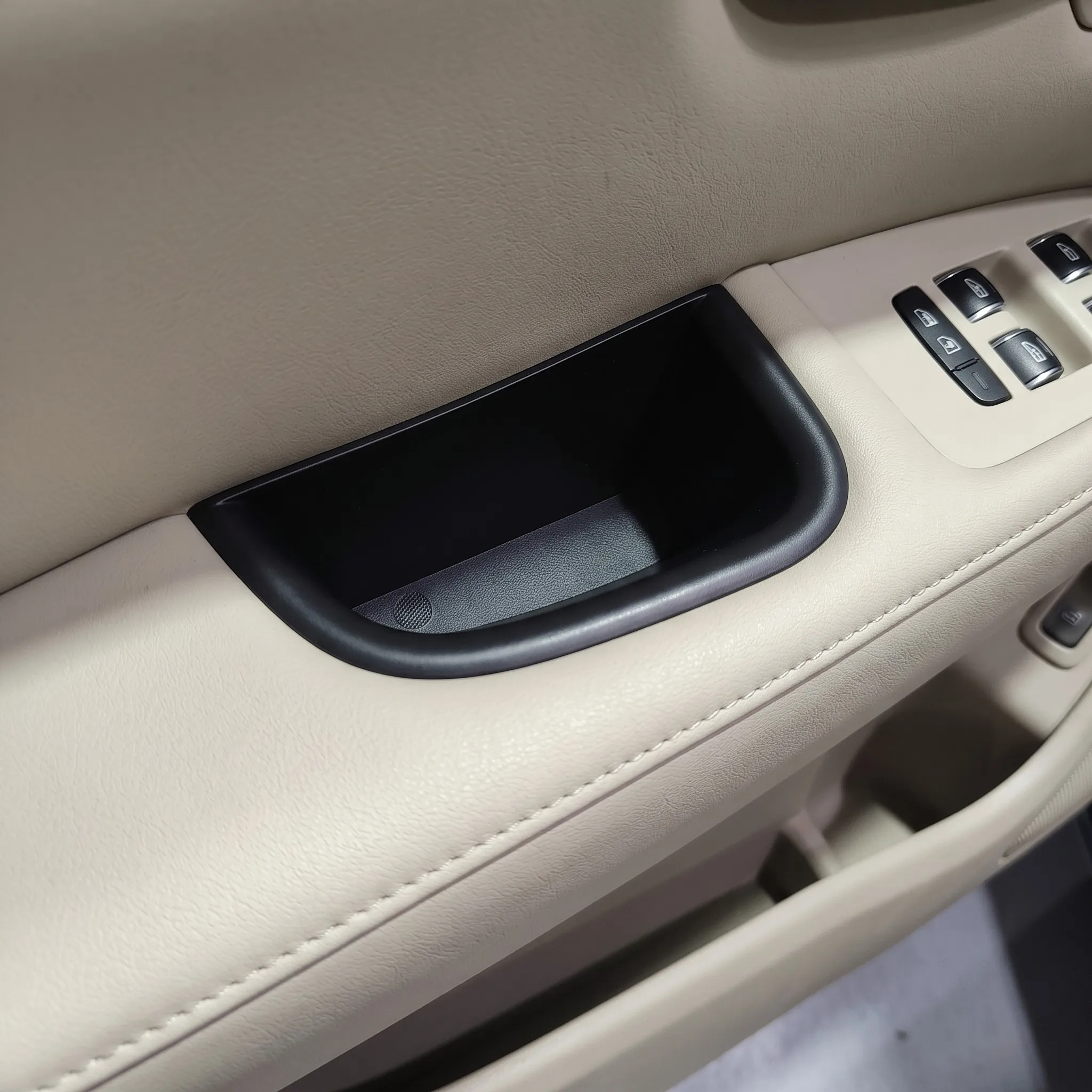 2Pcs Front Door Side Handle Storage Box Organizer Tray Insert for Volvo S90 V90 V90CC 2017-2022 ABS Car Door Pocket Accessories