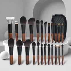 Portable 12-piece Mini Cosmetic Brush Short Handle Powder Blusher Brush Eye Shadow Brush Animal Hair Facial Makeup Tool