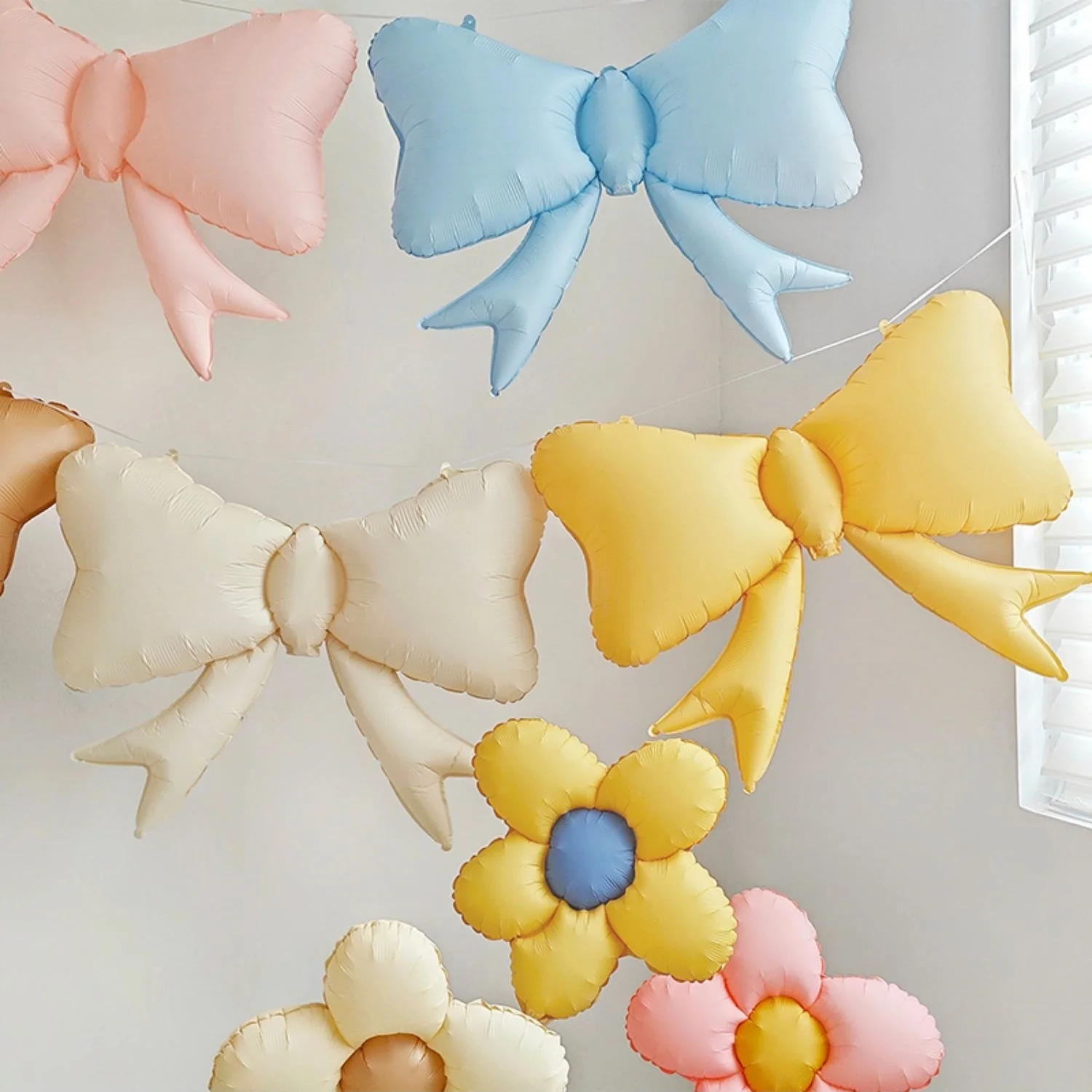 1PC Bowknot Balloon Foil Matte Bow Baby Girl Birthday Party Decora Kids Event Baby Shower 100 Days Photo Props Anniversary Decor