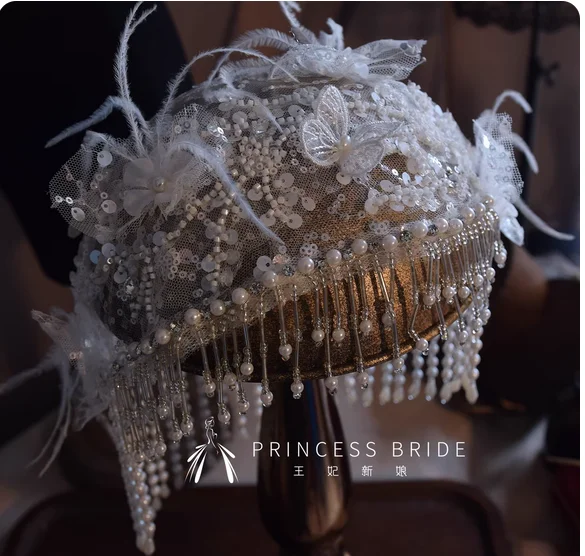

Bride hair accessories 2025 new handmade beaded rhinestone feather fashion hat hair accessories jellyfish tassel hat headdress