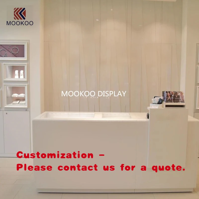 custom.Jewelry Display Showcase Unique Design Effective Product Presentation
