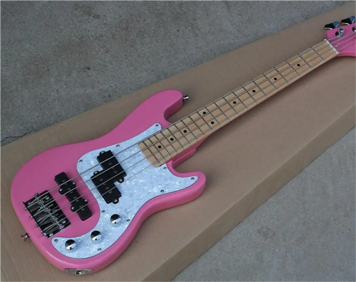 High-end custom mini bass electric guitar, pink body, 25.5-inch chord, shipping included