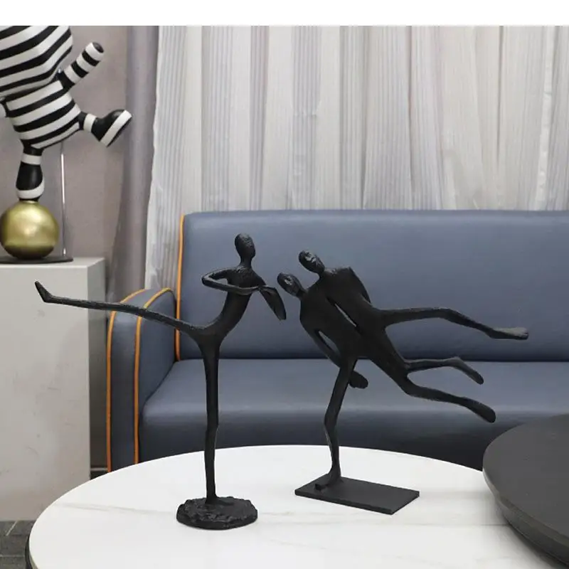 Black Cast Iron Tilted Figures Statue Abstract  Artwork Ornaments Desk Decoration Crafts Characters Sculpture Modern Home Decor