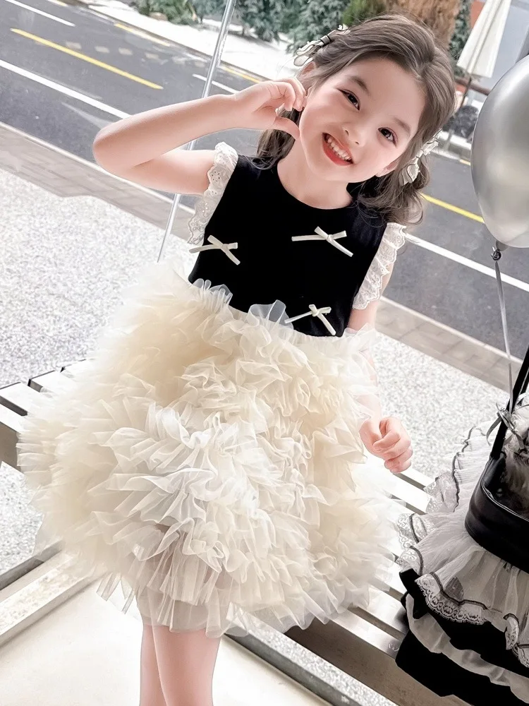

2025Girls' Summer New Bowknot Lace Edge Children's Day Performance Cake Puffy Princess Dress