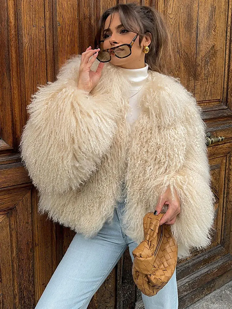 Elegant Solid Color Women's Faux Fur Coats Fashion Long Sleeved Fluffy Warm Short Jacket 2024 Versatile Commute Lady Streetwear