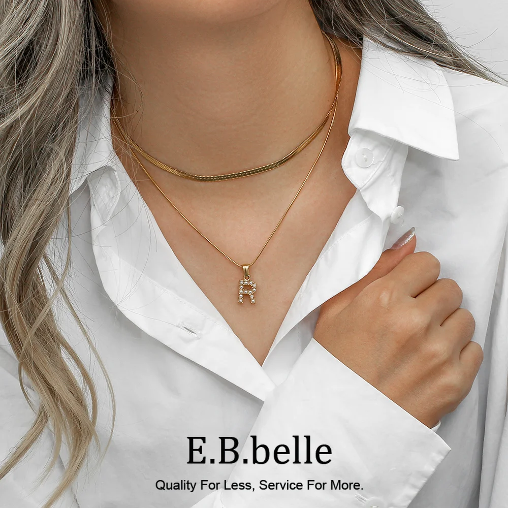 E.B.belle-collar de acero inoxidable chapado en oro de 18K con letras pavimentadas de perlas de imitación para mujer, cadena de capa, collar inicial