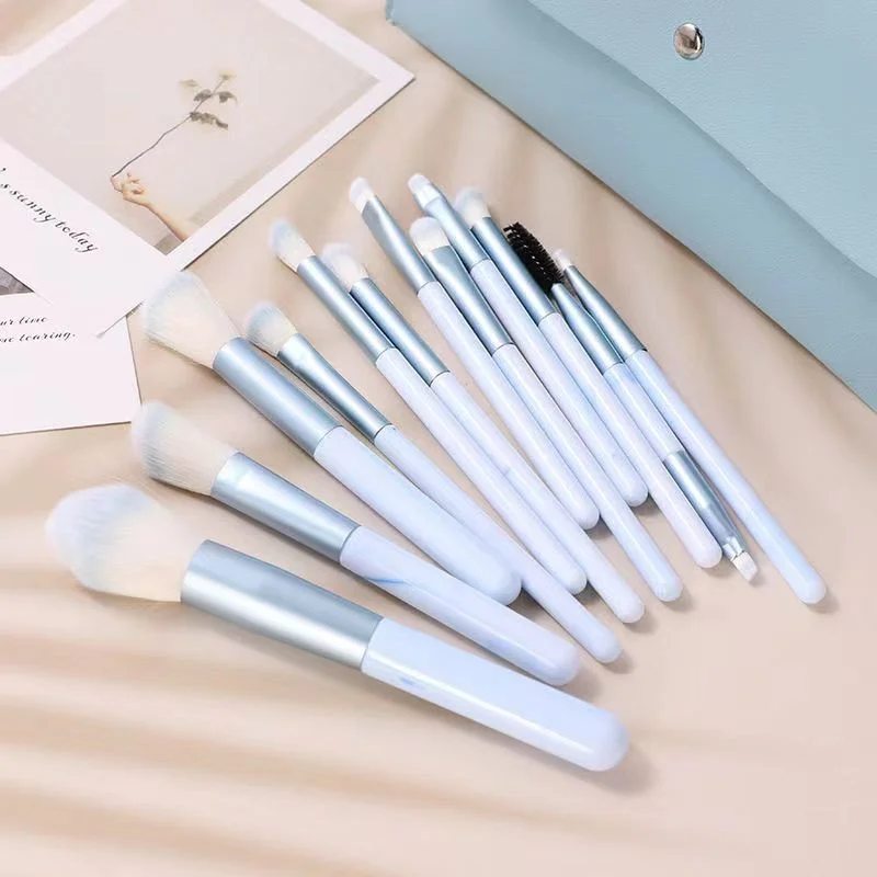 Neues 12-teiliges Qingkong-Make-up-Pinsel-Set, spezieller Puderpinsel für Senioren-Make-up-Künstler, Foundation-Make-up-Pinsel