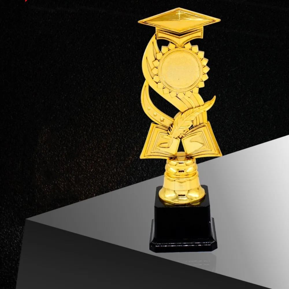 

Plastic Golden Awards Trophy Model Graduation Children's Small Prize Cup Competition Craft Souvenirs Winner Award Trophy Toy