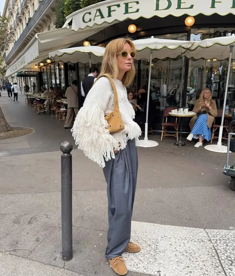 Luxury Designer Suede Handbag 2024 New Vintage Hollow out Rivet Tote Bags Crescent Underarm Bag Solid Color Trendy Shoulder Bag