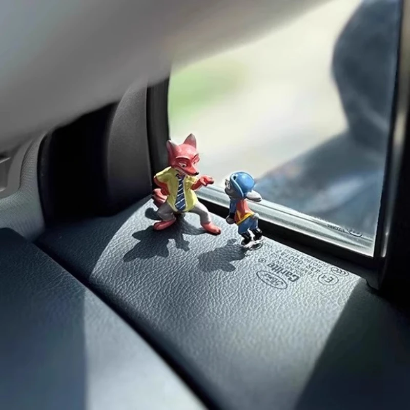 

Zootopia Anime Figure PVC Judith Laverne Hopps Nick Wilde Character Desktop Model Toy Ornaments Girl Birthday Gift Toys