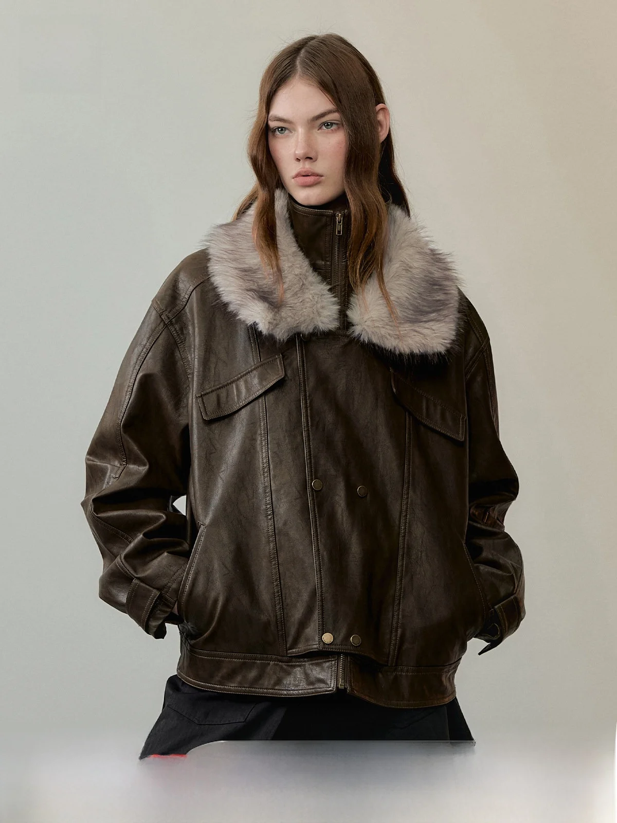 

Genetic Faux Fur Stand Collar Leather Jaet Women's 2025 New Sle Tee-quarter Sve Warmth Outerwear Coat