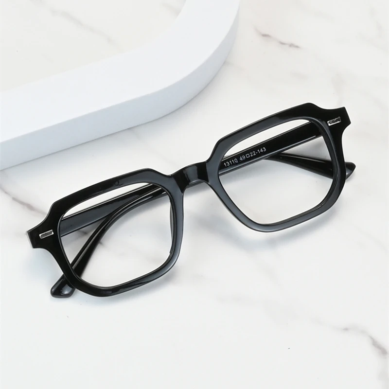

Black TR90 Reading Glasses Men and Women Retro Rivet Optical Presbyopic Spectacles Diopter 0 +1.0 +1.5 +2.0 +2.5 +3.0 +3.5 +4.0