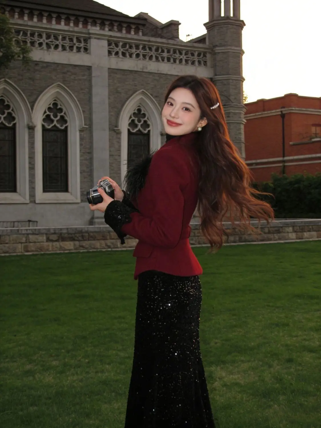 

Red Asymmetrical Design Coat And Fi Tail Skirt Set High-Defn Autumn Winter Faion Simple And Sli Aosphere Clot...