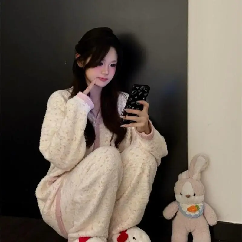 Sanrio hello kitty fresco doce coral velo bonito kawaii loungewear engrossar inverno manter quente roupas de salão terno dos desenhos animados elegante