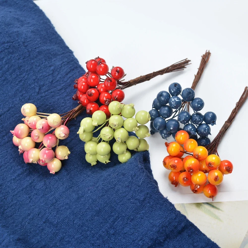 1cm 10pcs Artificial Flowers Stamens Mini berries Bouquet cherry Fake Smooth Foam Berry for Wedding Christmas Decoration Plantas